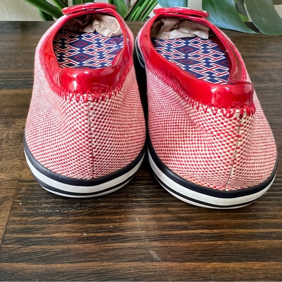 💕Host Pick💕Tory Burch Channing Red Patent Leather/Canvas Flats Hardly Used! - Picture 8 of 11